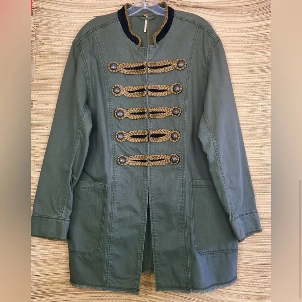 Free People Passenger Military Style Cotton Twill Jacket Blazer In Moss Size L